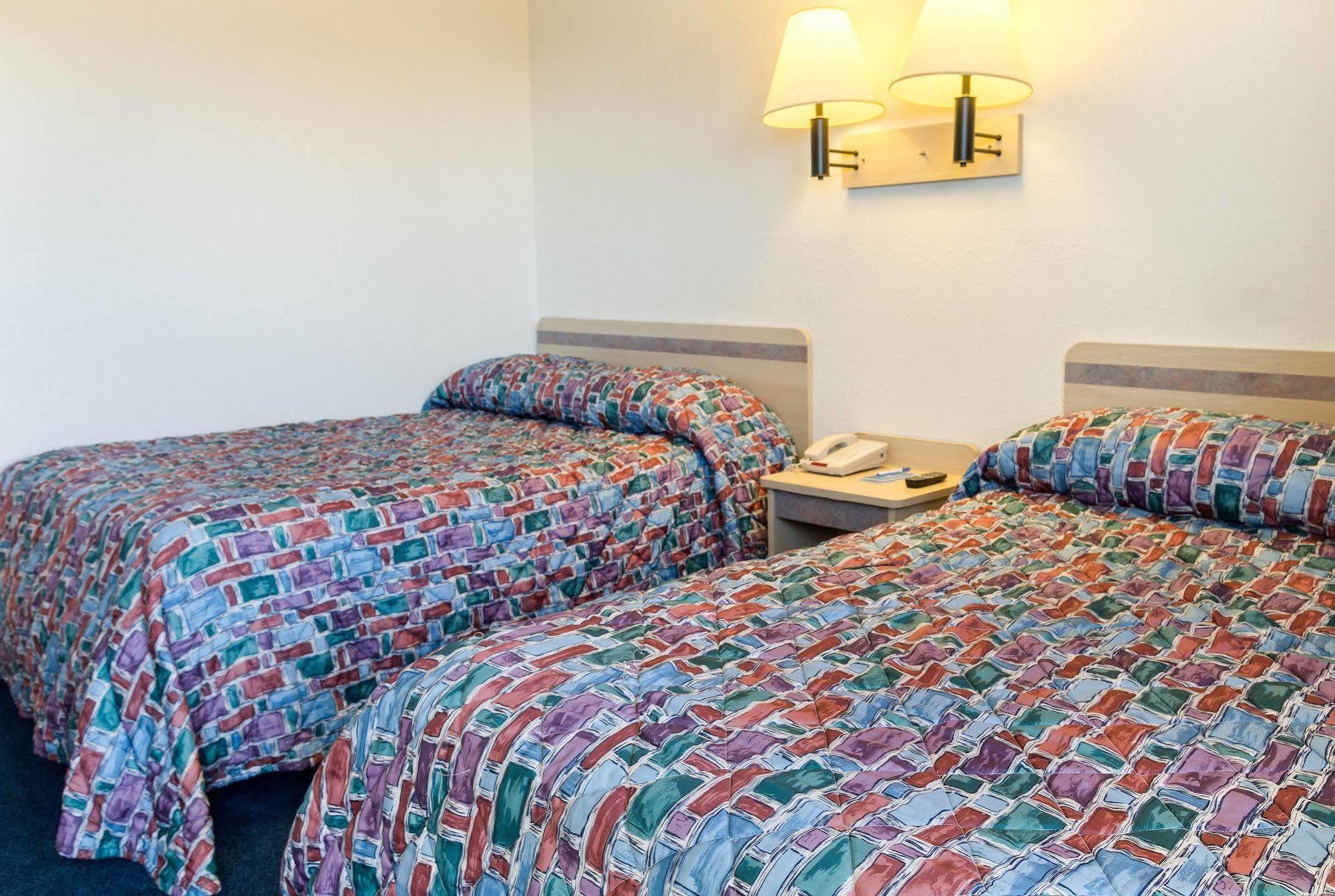 Rodeway Inn Columbus Zewnętrze zdjęcie